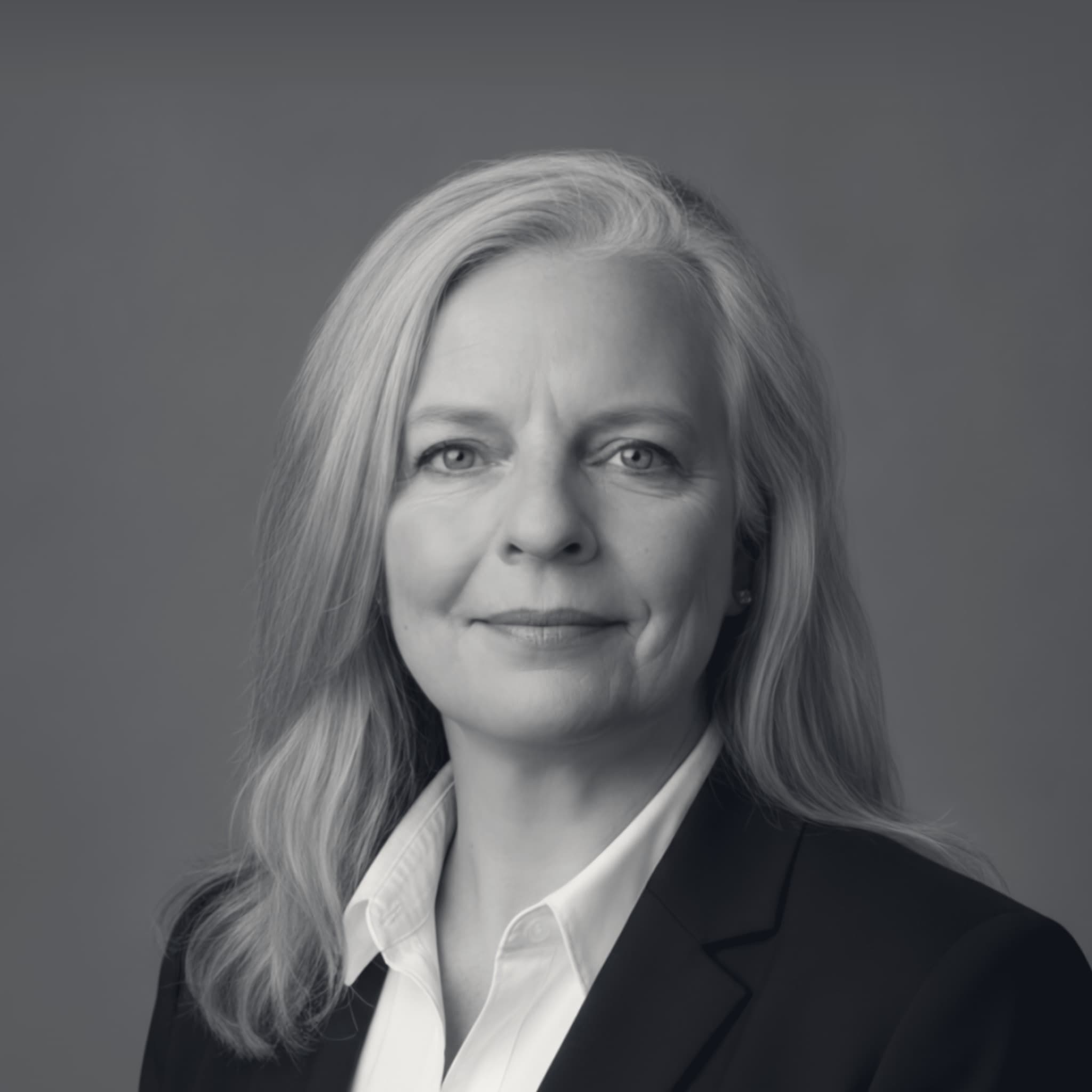Ingrid C., Investor Relations